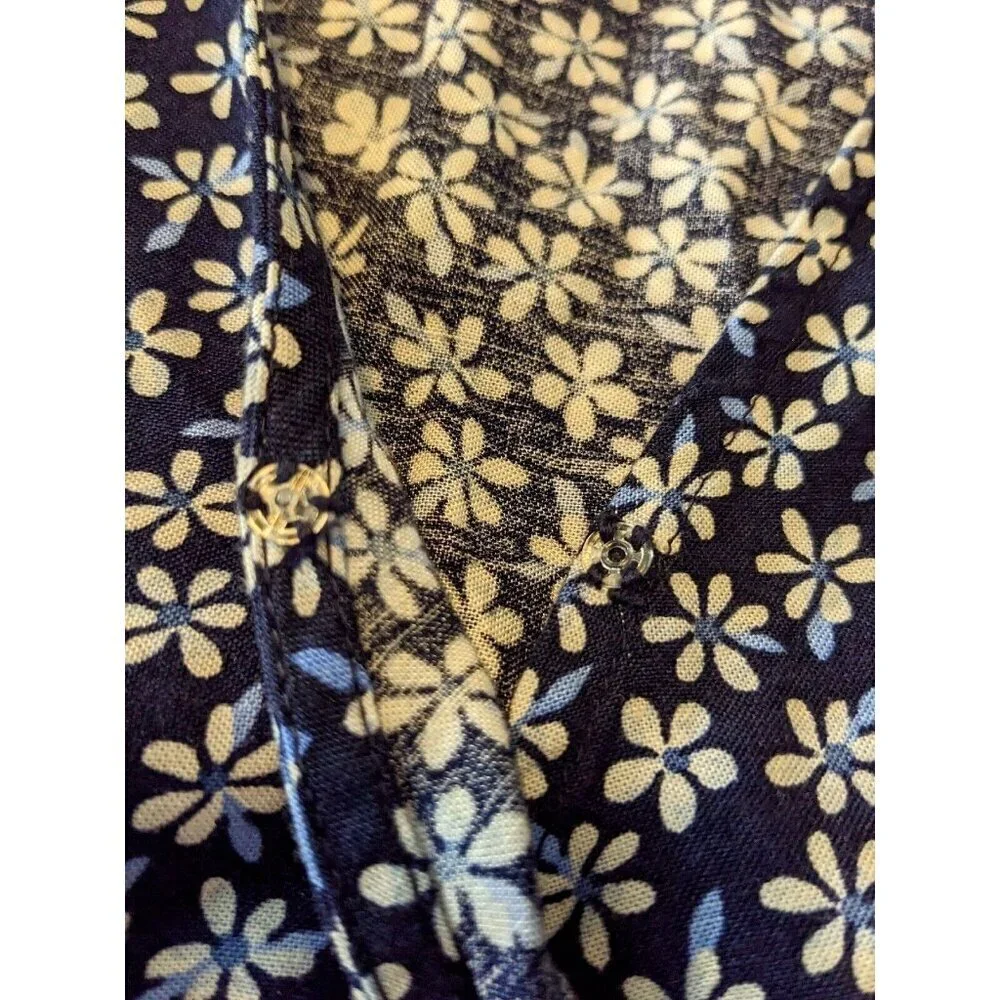 Old Navy Wrap Top Womens Plus XXL Blue Ditsy Floral Flutter Sleeve Side Tie - Picture 5 of 7